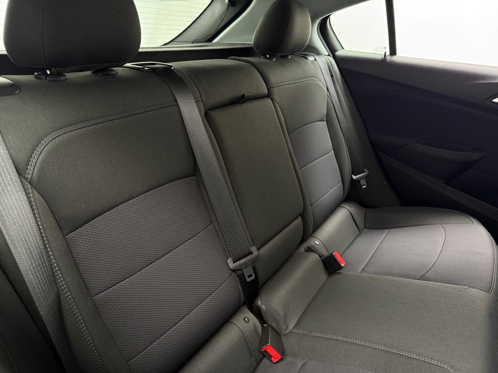 Thumbnail: 2019 Chevrolet Cruze - 6