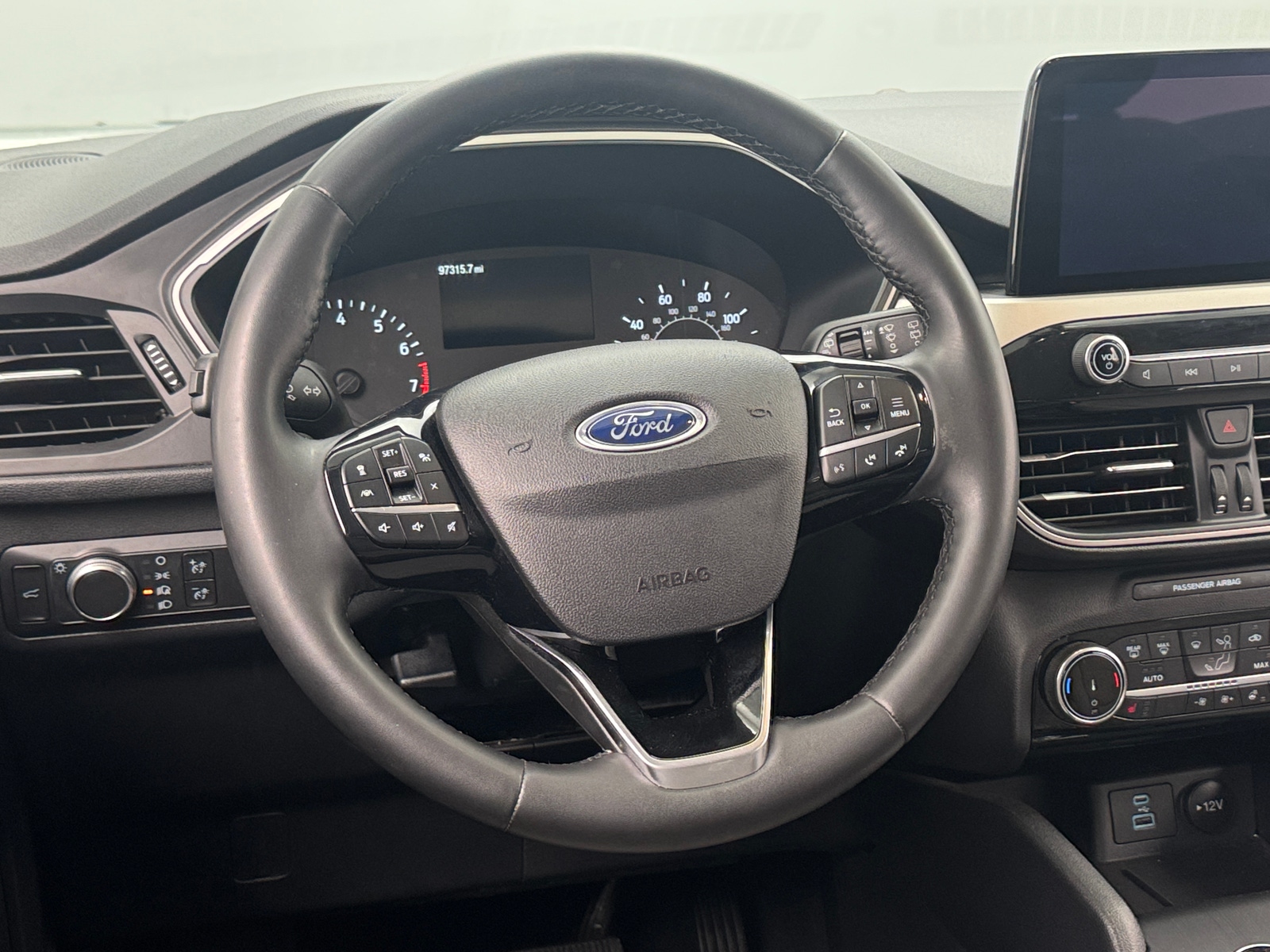 Thumbnail: 2022 Ford Escape - 5