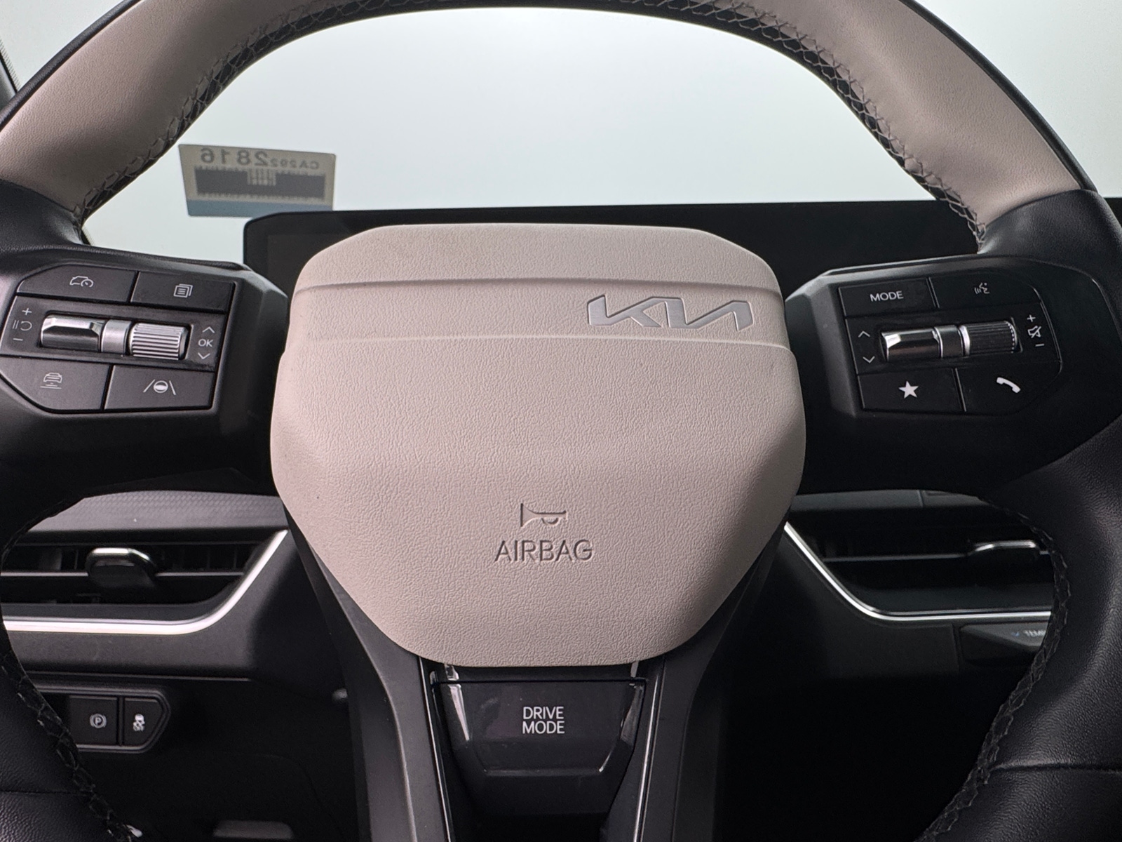 Thumbnail: 2025 Kia K4 - 4