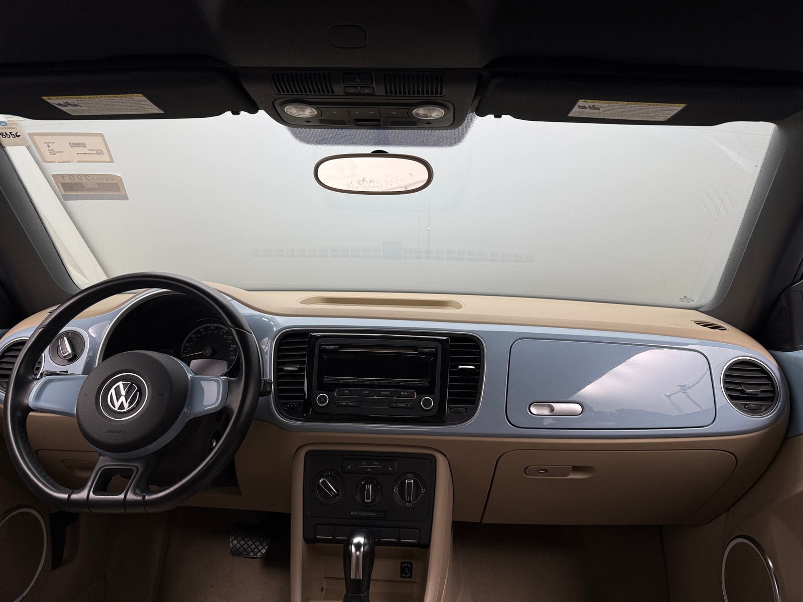 Thumbnail: 2013 Volkswagen Beetle - 3