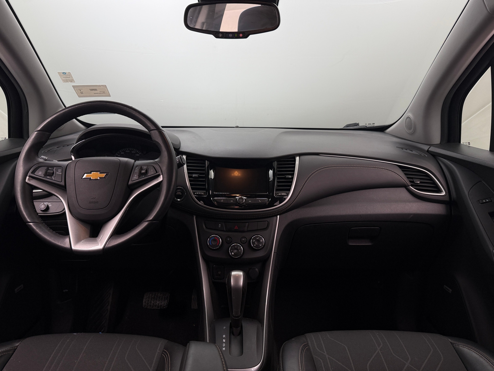 Thumbnail: 2020 Chevrolet Trax - 3
