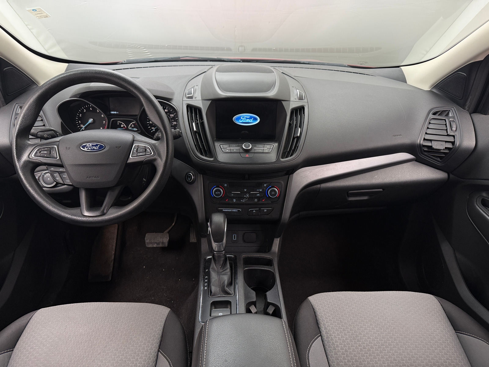 Thumbnail: 2019 Ford Escape - 3