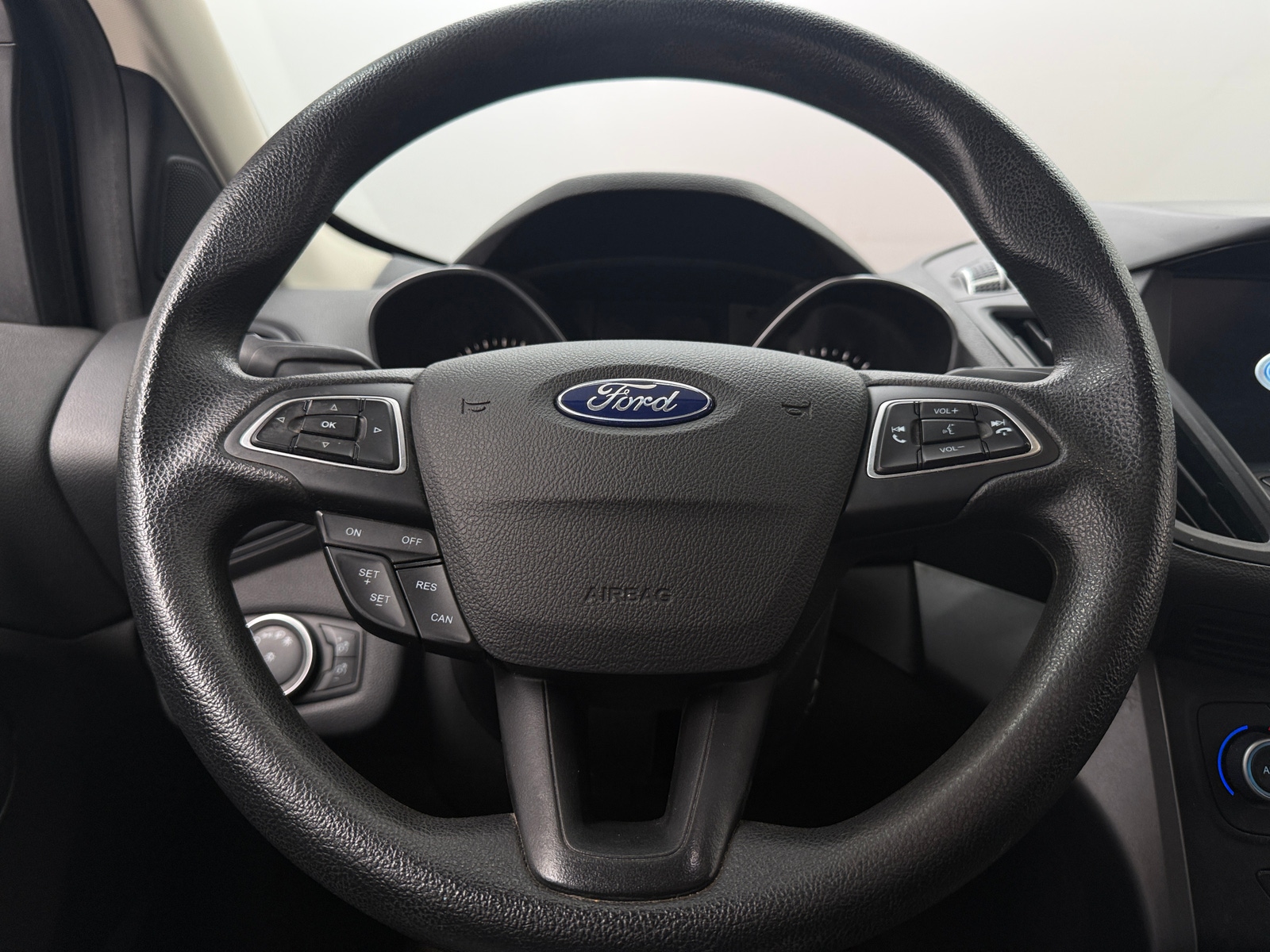 Thumbnail: 2019 Ford Escape - 5