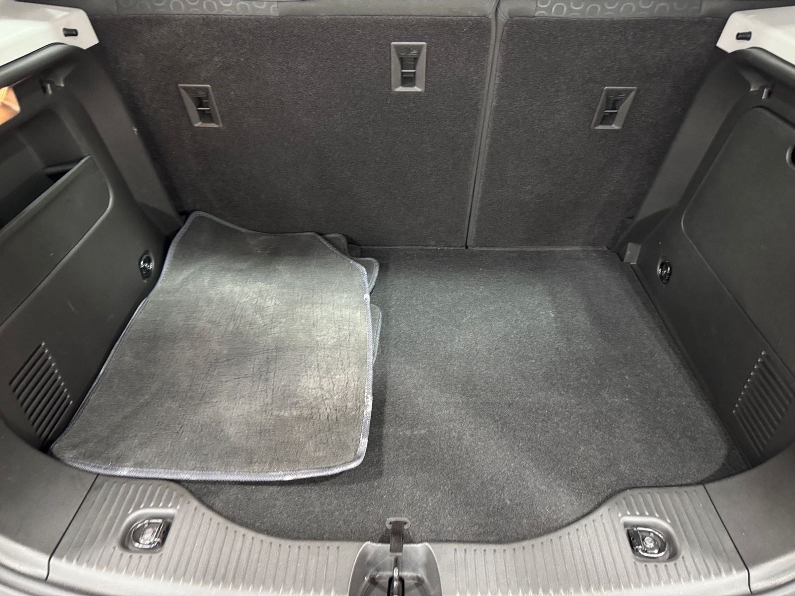 Thumbnail: 2020 Chevrolet Trax - 7