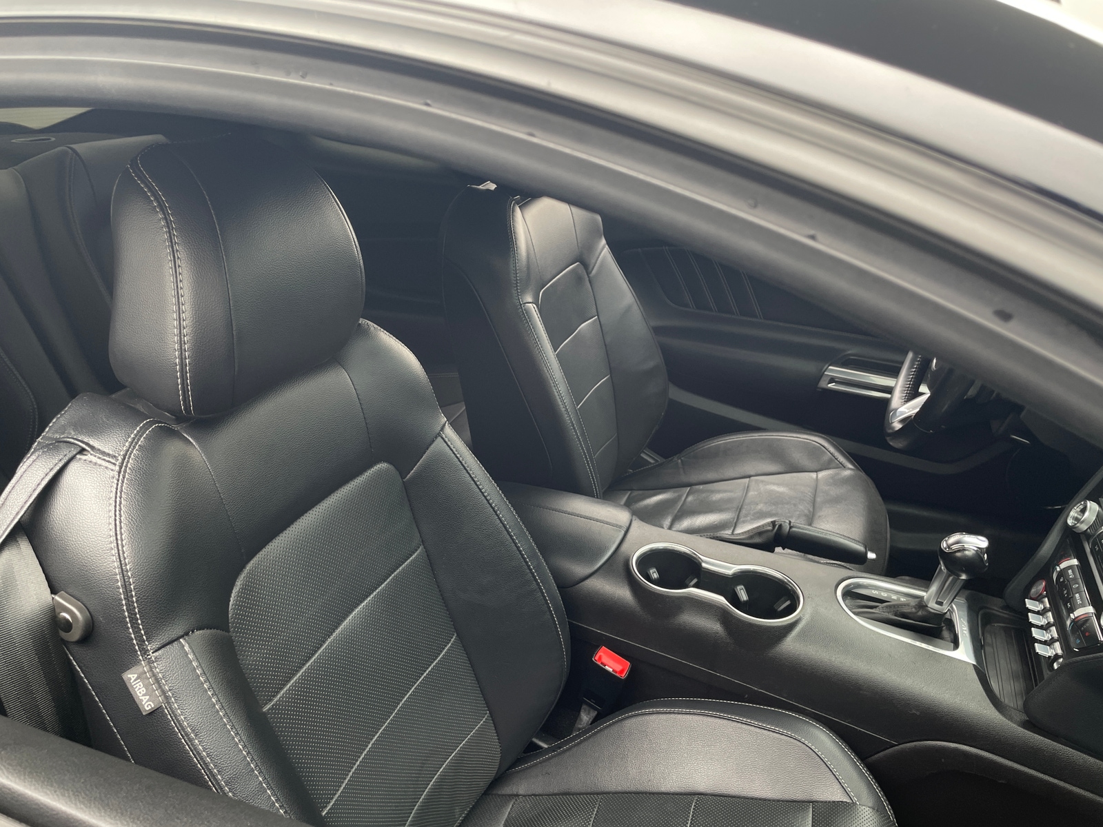 Thumbnail: 2019 Ford Mustang - 2