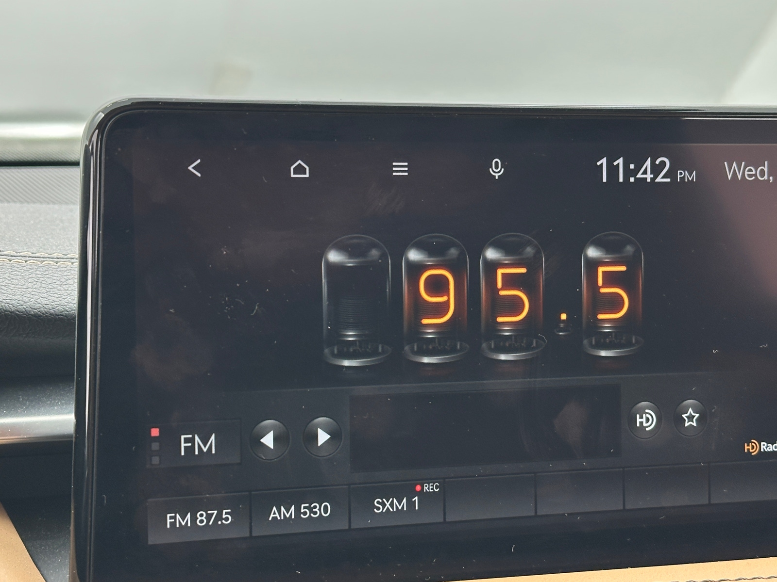 Thumbnail: 2022 Genesis G70 - 3