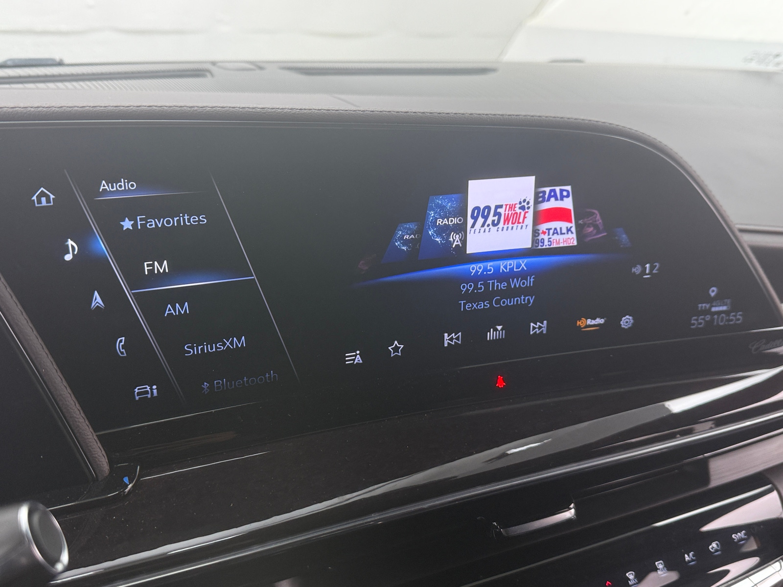 Thumbnail: 2023 Cadillac Escalade - 3