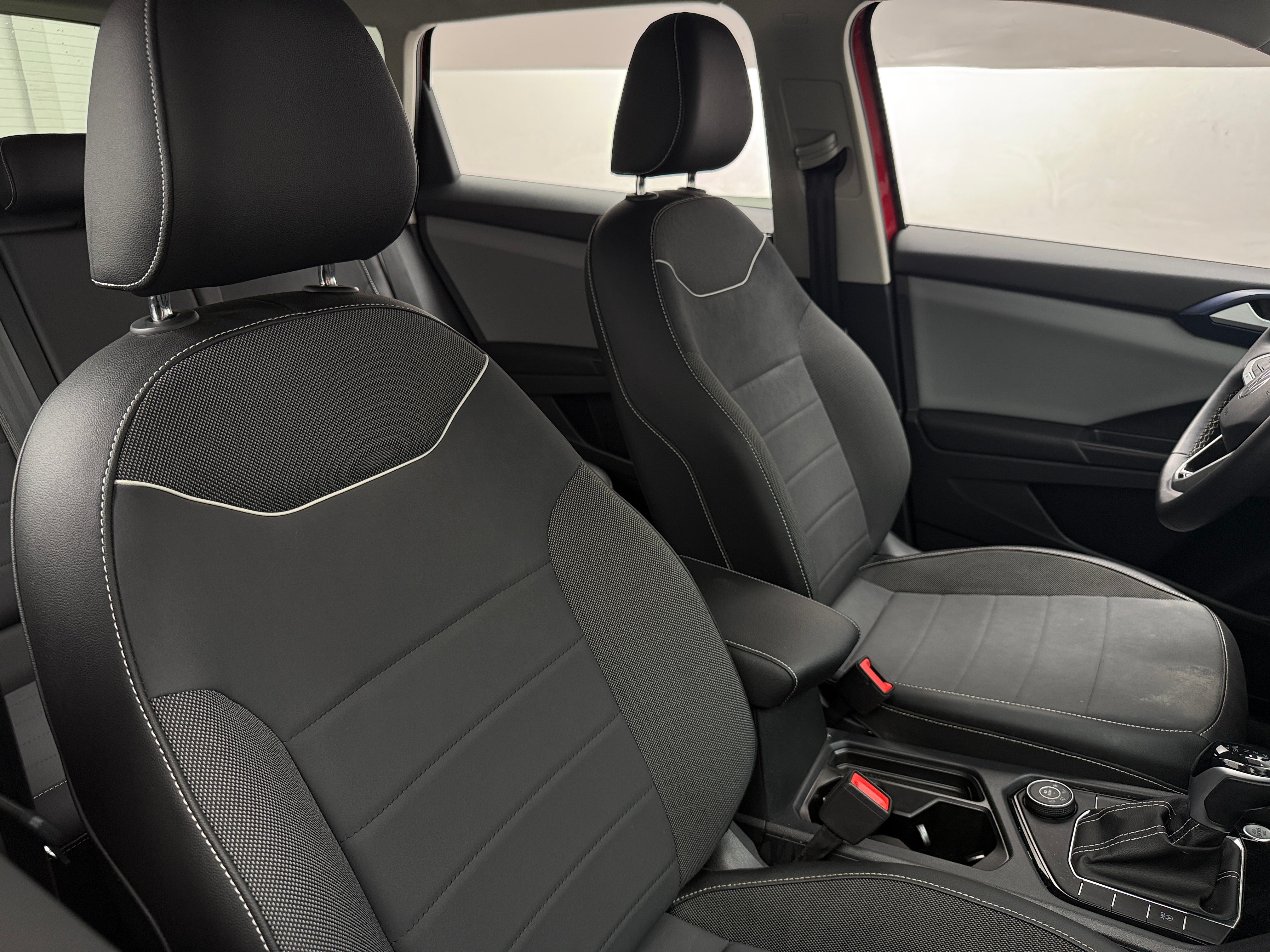 2023 Volkswagen Taos