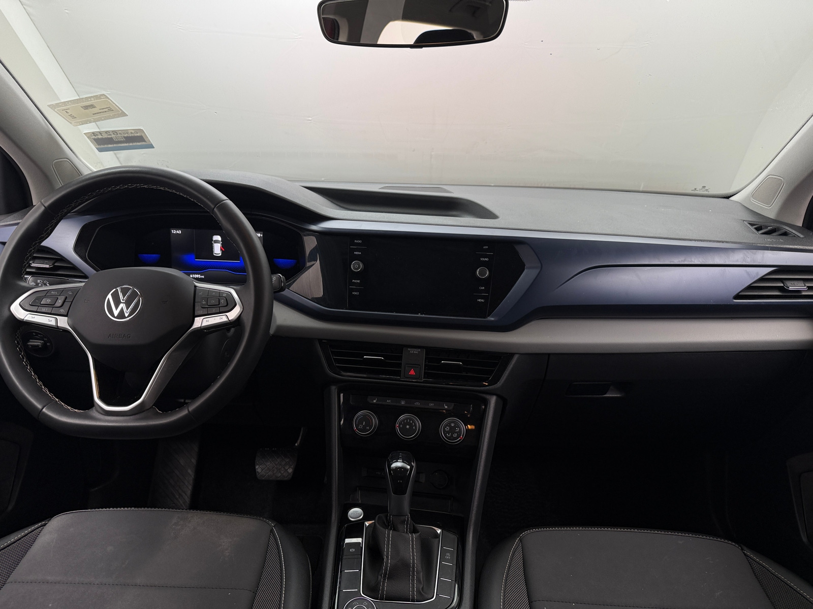 Thumbnail: 2023 Volkswagen Taos - 2