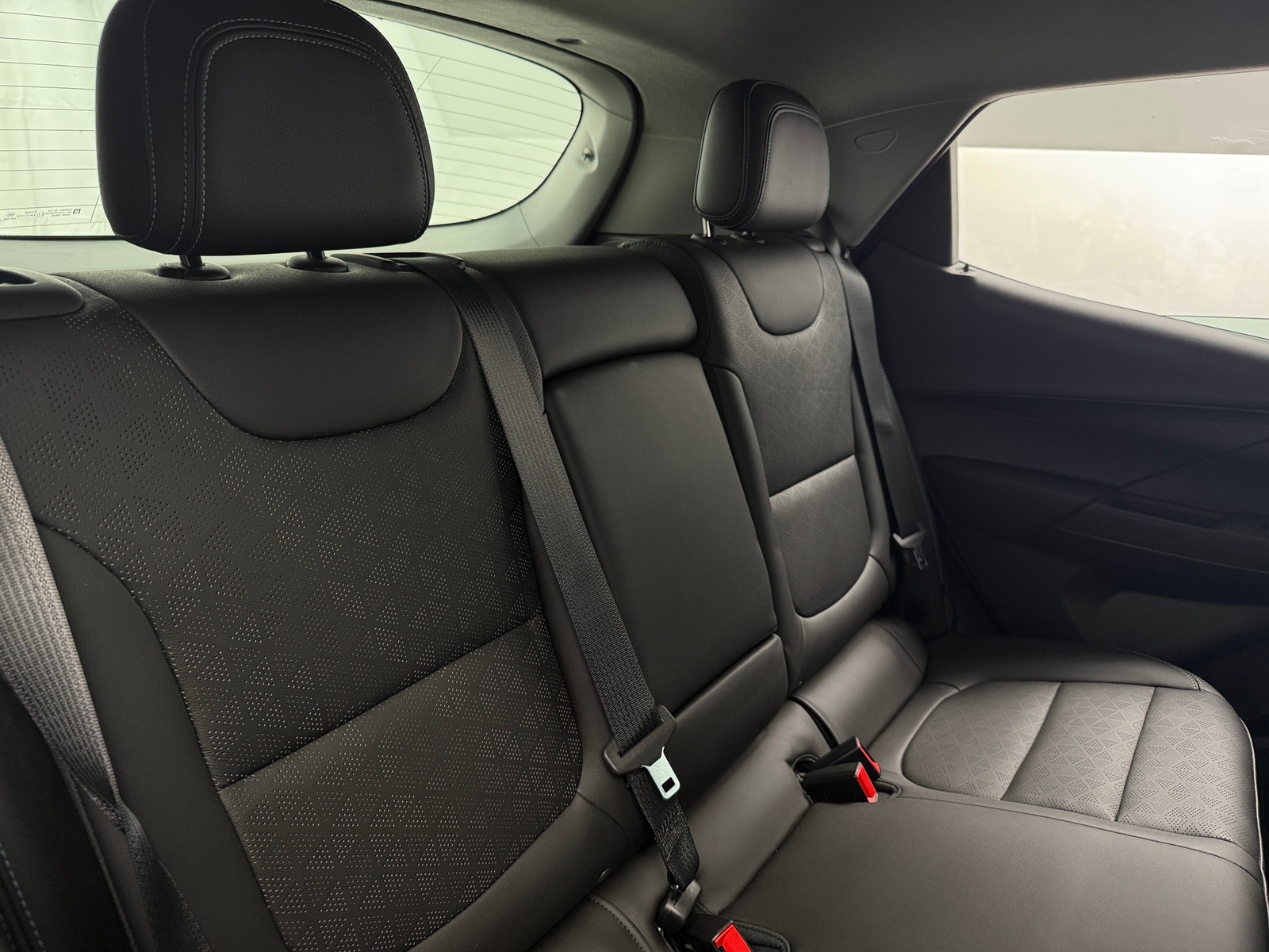 Thumbnail: 2022 Chevrolet Bolt EV - 5