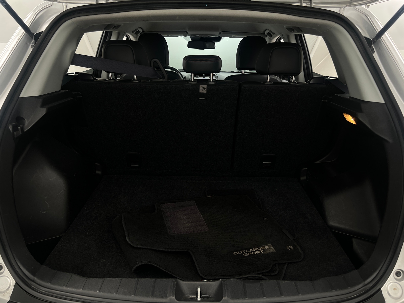 Thumbnail: 2024 Mitsubishi Outlander Sport - 6