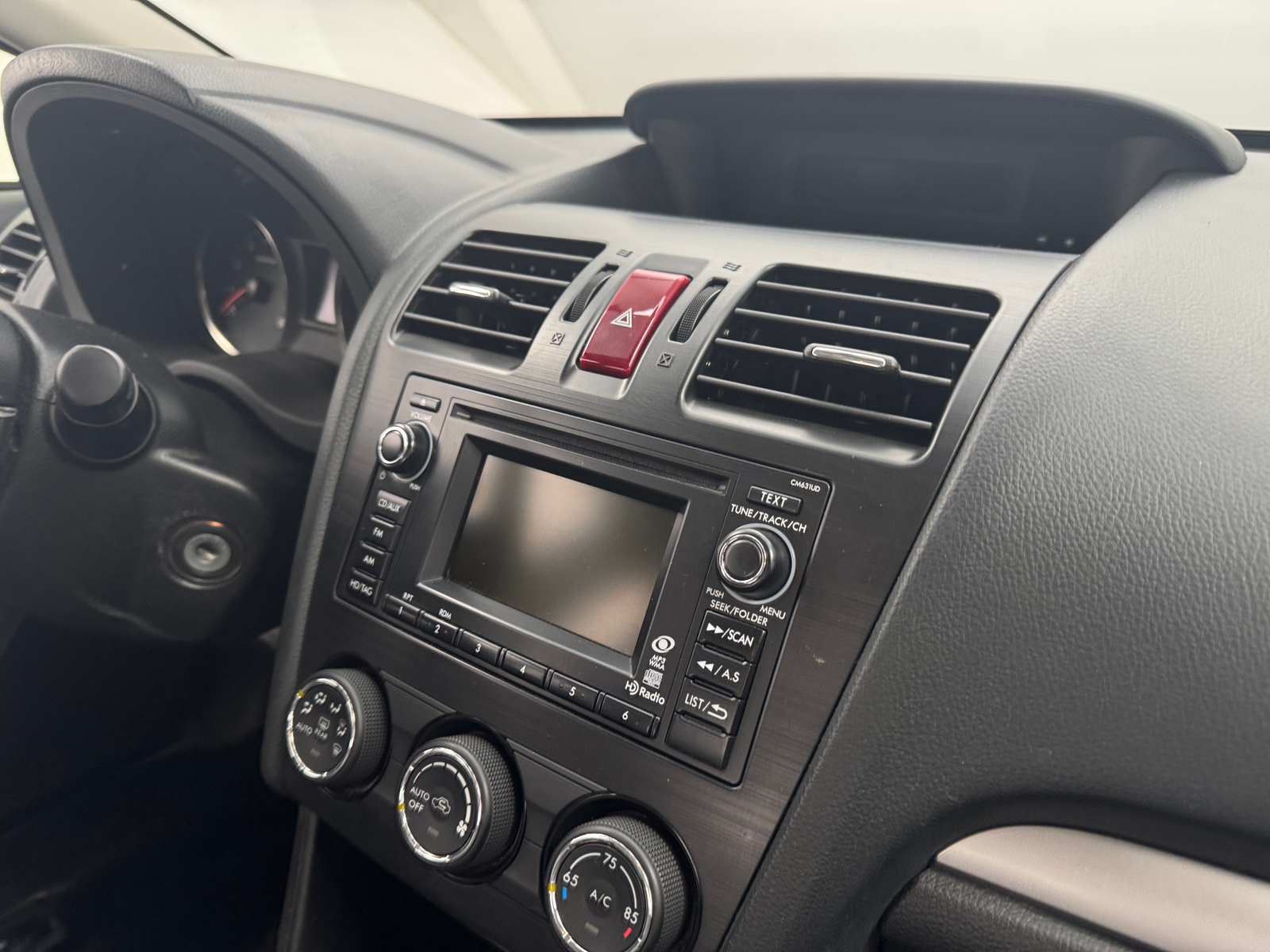 Thumbnail: 2013 Subaru XV Crosstrek - 3