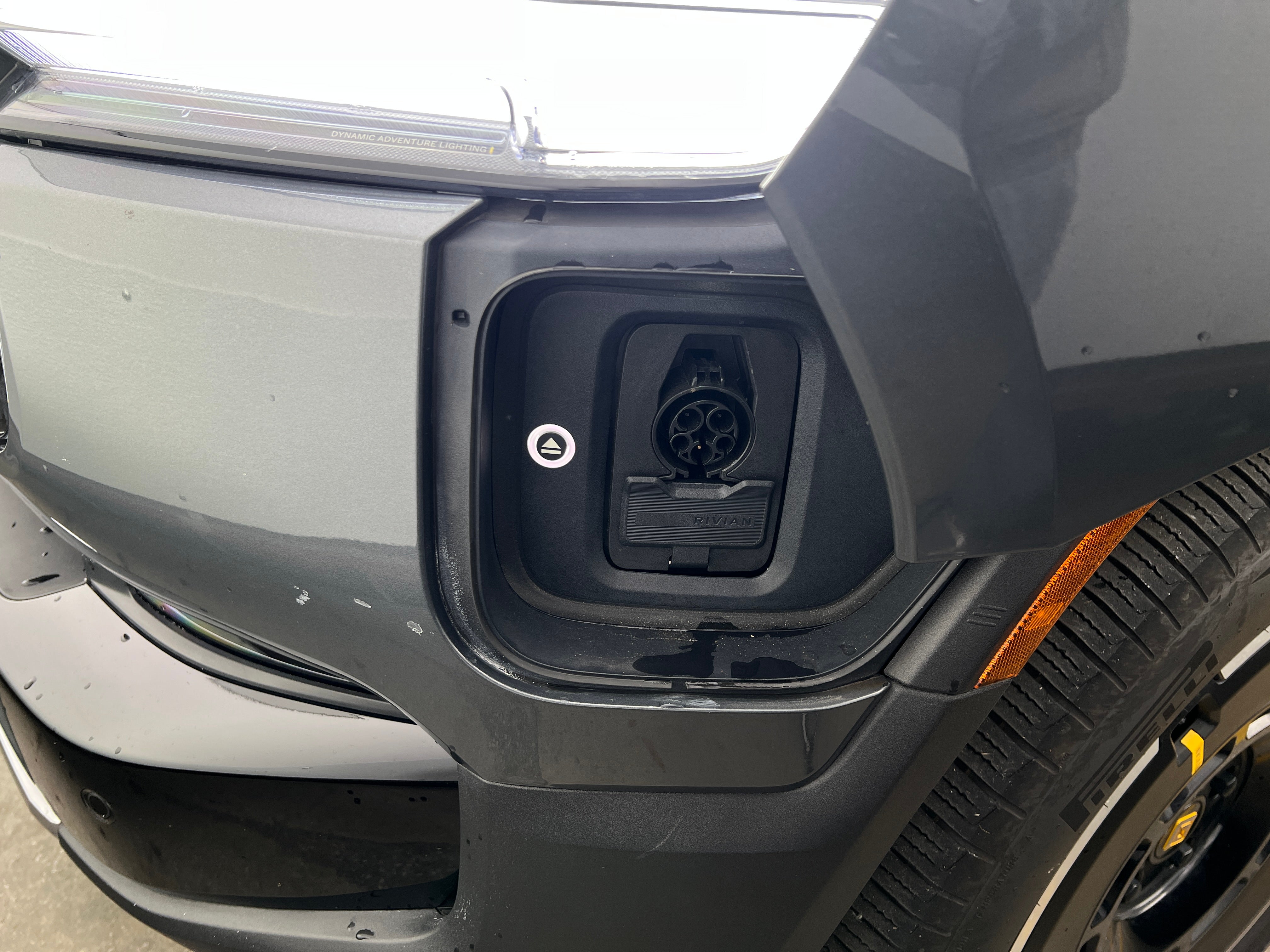 Used 2025 Rivian R1S Adventure with VIN 7PDSGBBAXSN053180 for sale in Auburn, WA