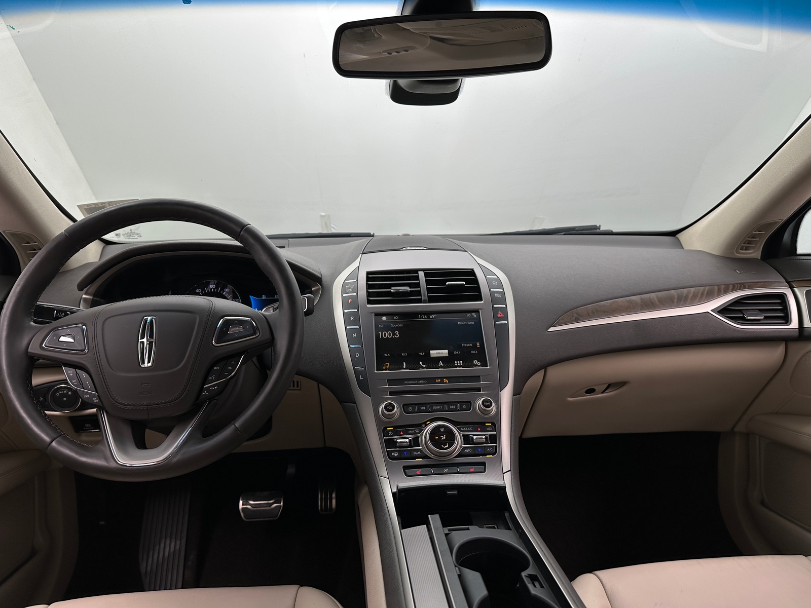 Thumbnail: 2019 Lincoln MKZ - 2