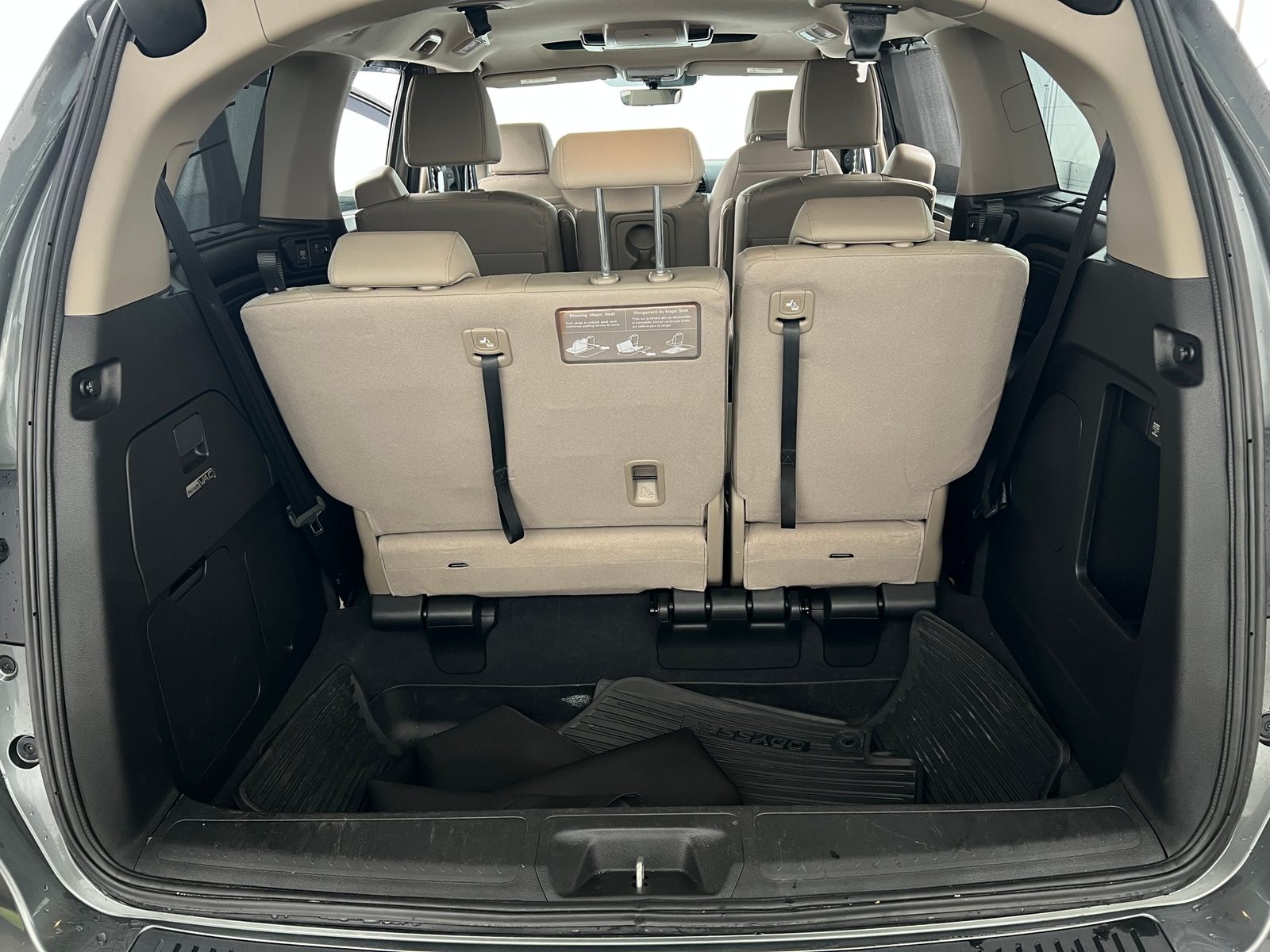 Thumbnail: 2018 Honda Odyssey - 6