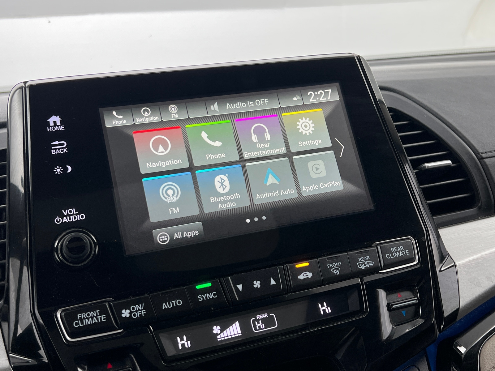 Thumbnail: 2018 Honda Odyssey - 3