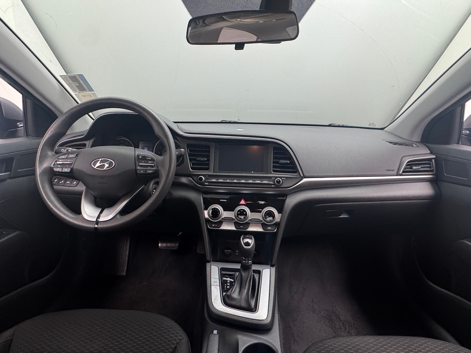 Thumbnail: 2019 Hyundai Elantra - 3