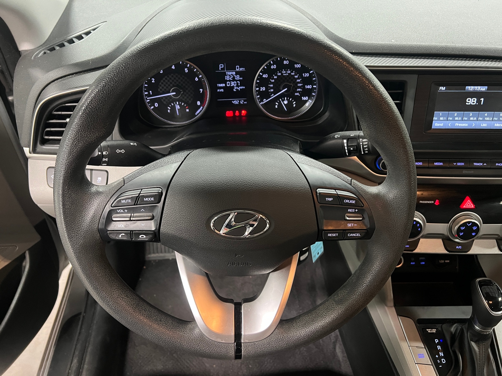 Thumbnail: 2019 Hyundai Elantra - 5