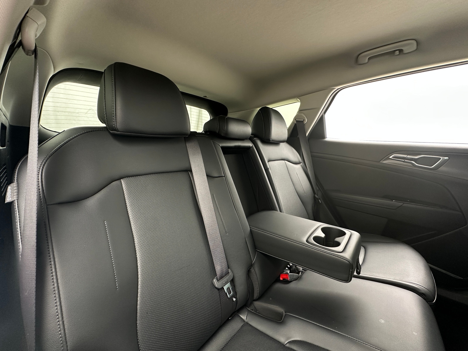 Thumbnail: 2024 Kia Sportage - 5