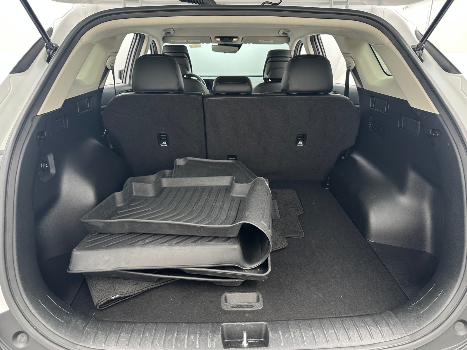 Thumbnail: 2024 Kia Sportage - 6