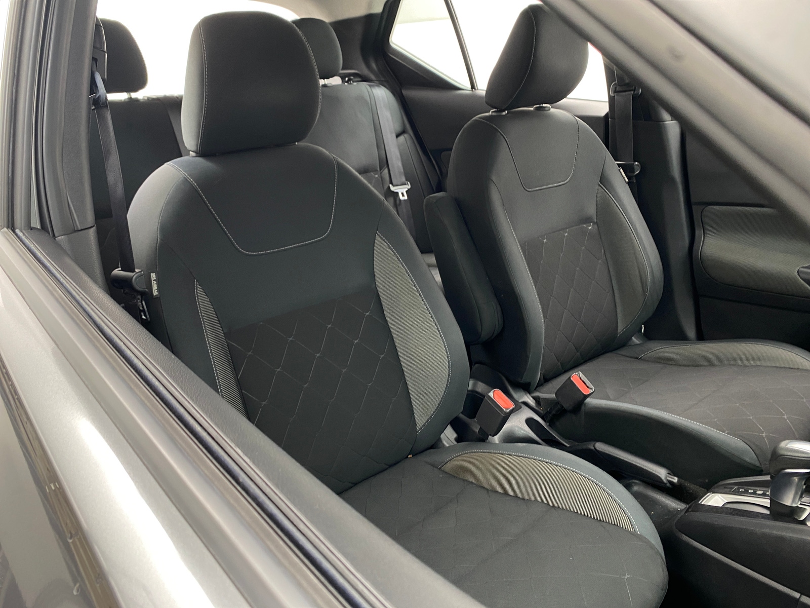 Thumbnail: 2020 Nissan Kicks - 2