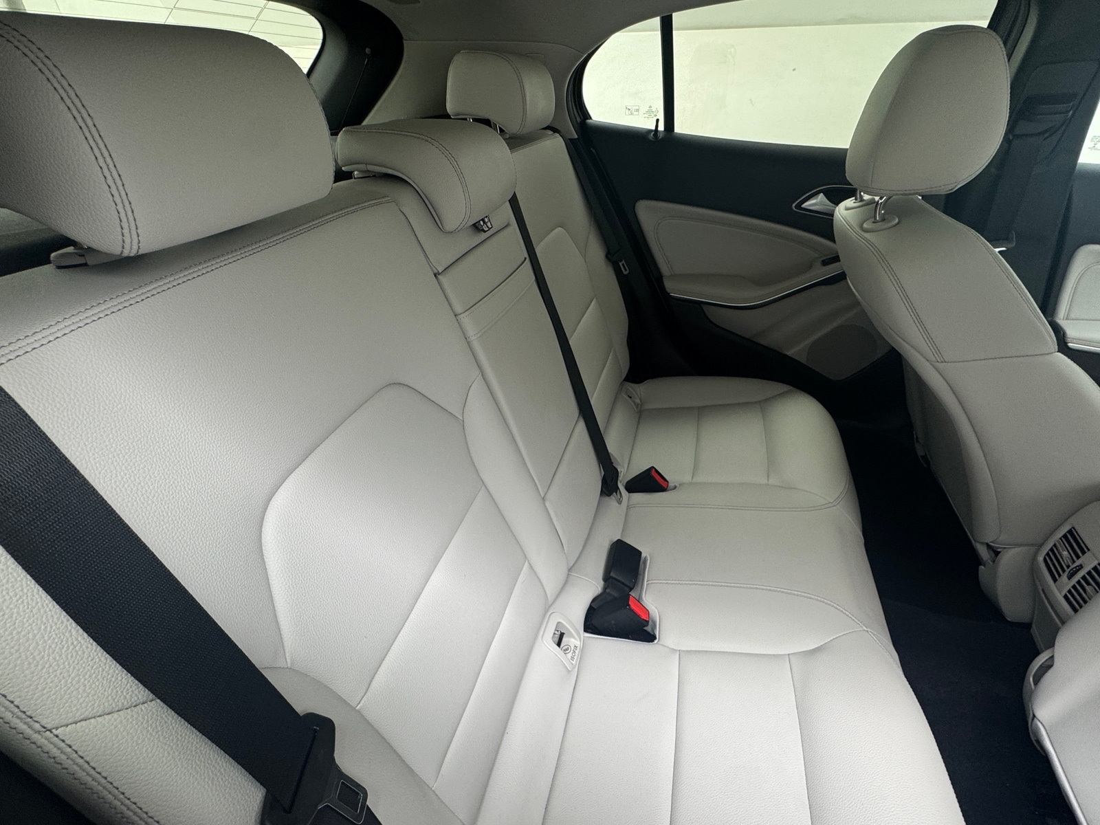 Thumbnail: 2018 Mercedes-Benz GLA - 5