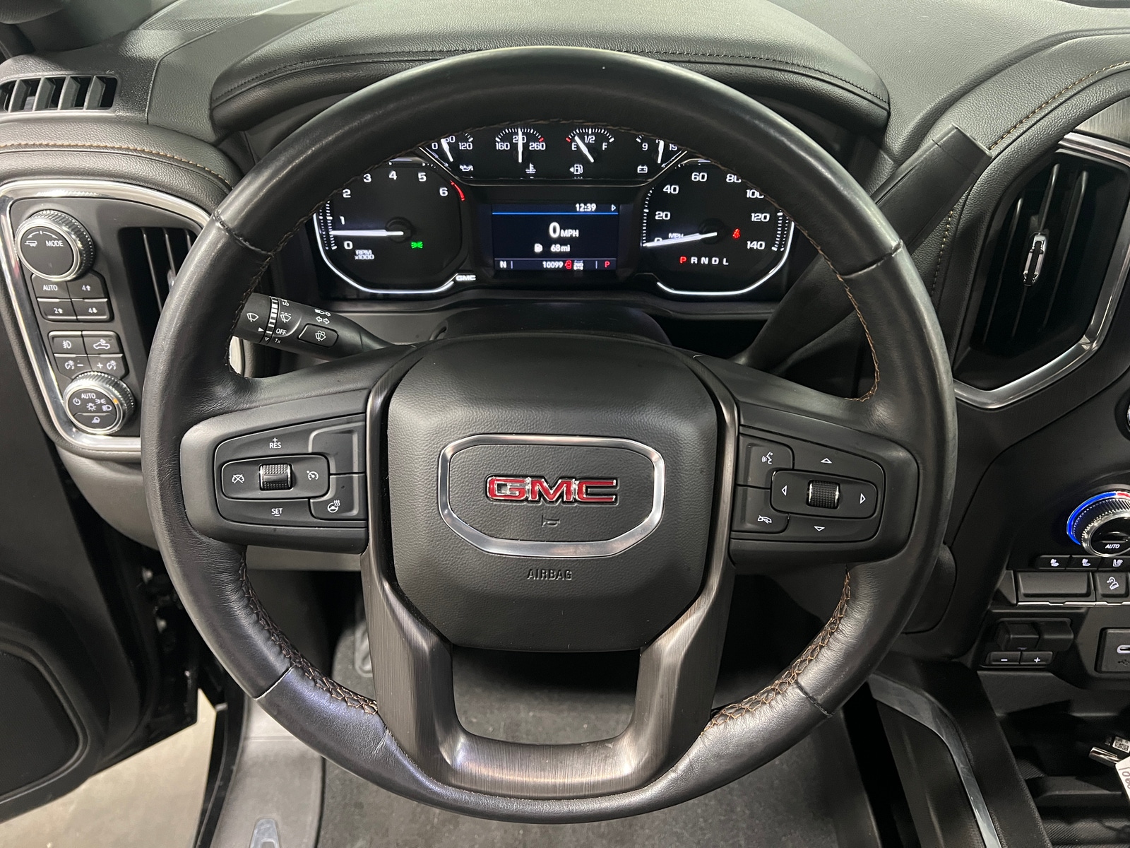 Thumbnail: 2023 GMC Sierra 2500 - 4