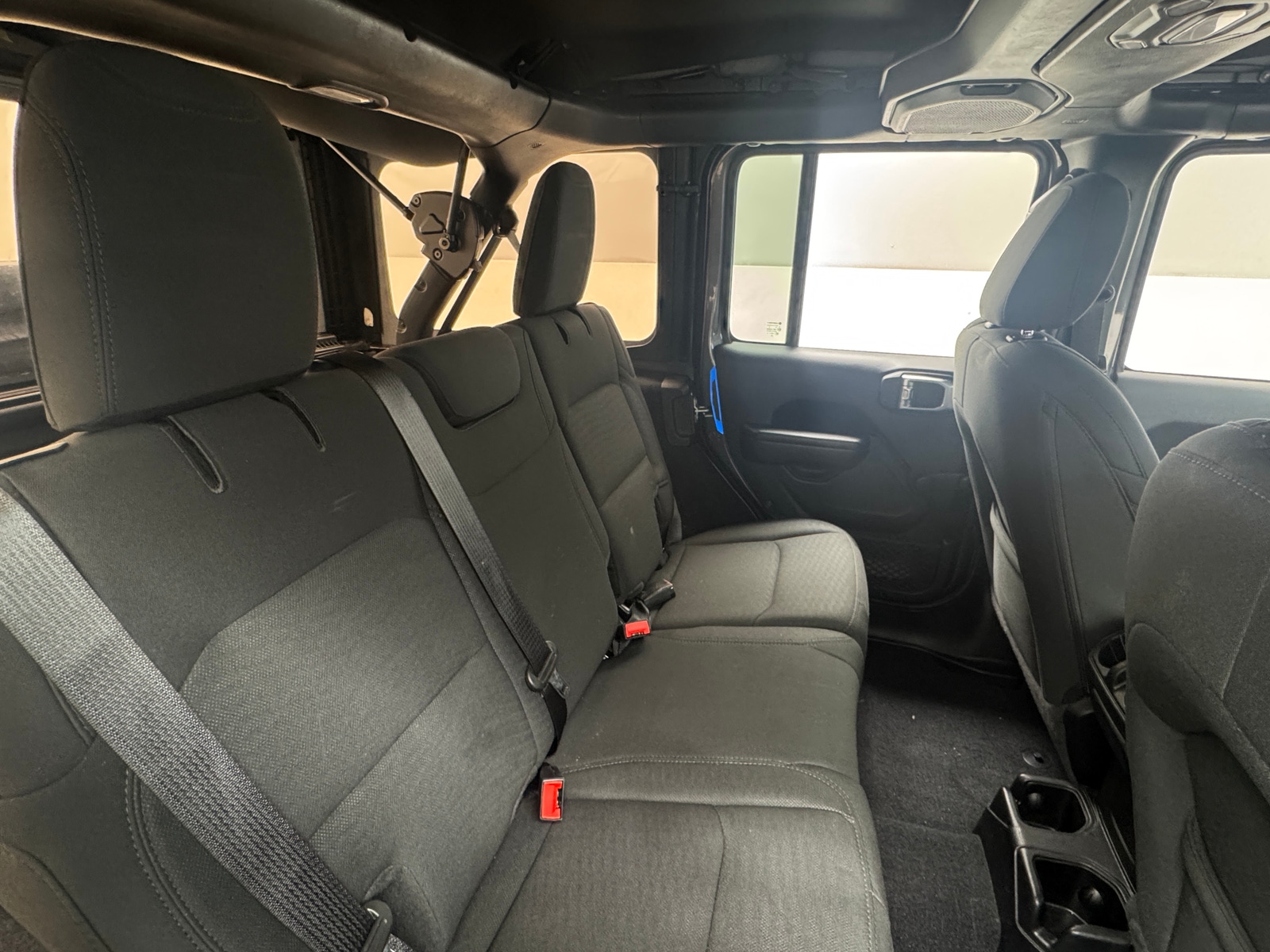 Thumbnail: 2020 Jeep Wrangler - 6