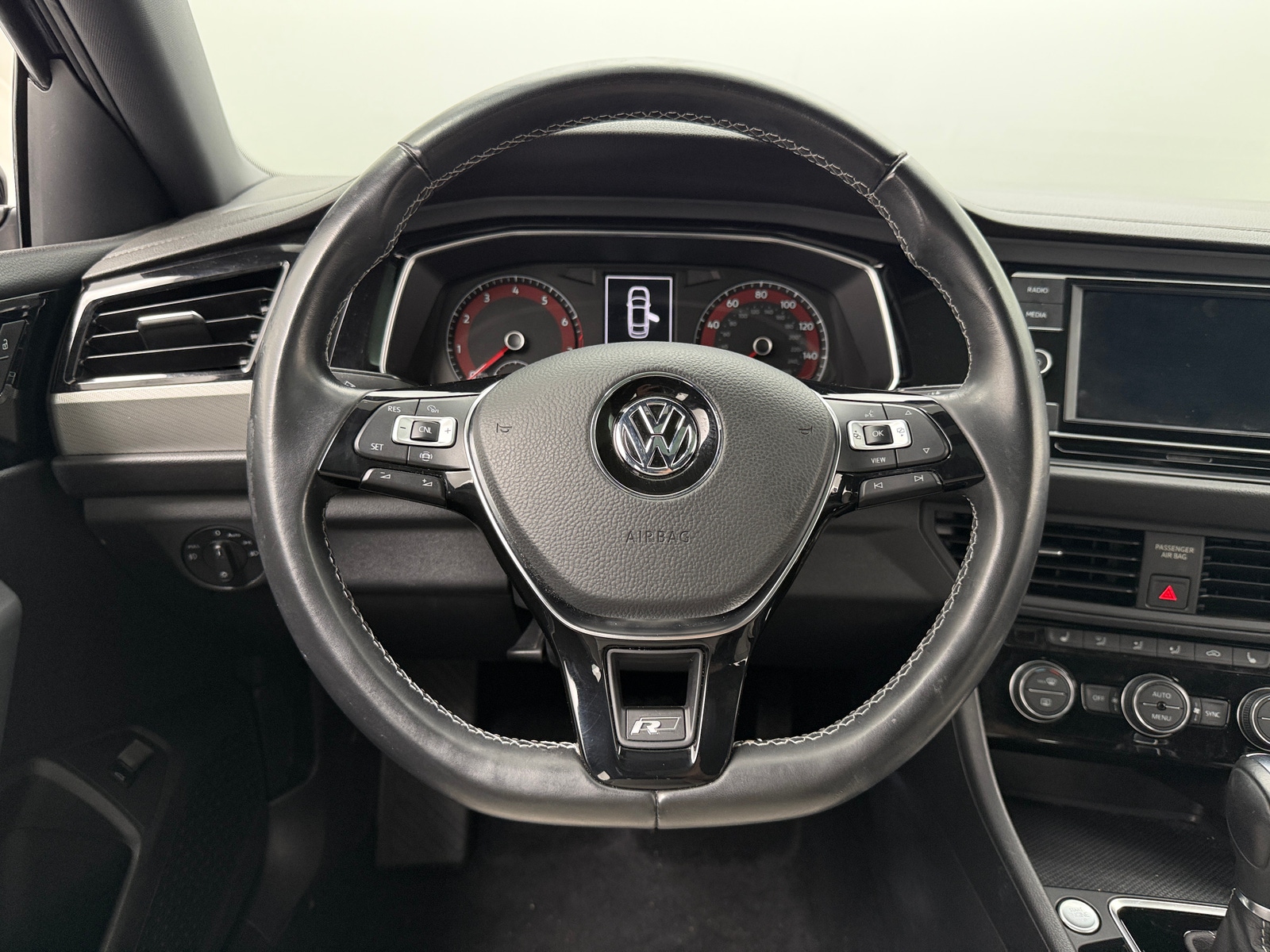 Thumbnail: 2019 Volkswagen Jetta - 5
