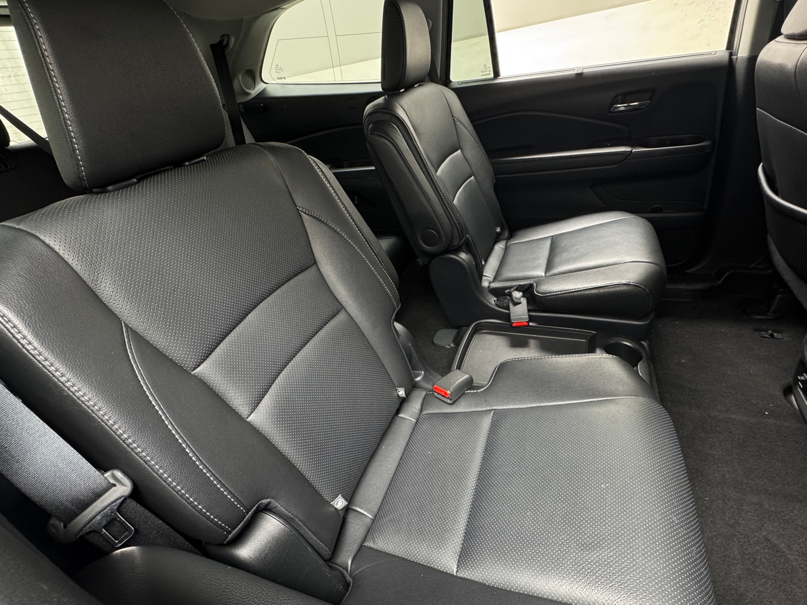 Thumbnail: 2016 Honda Pilot - 5