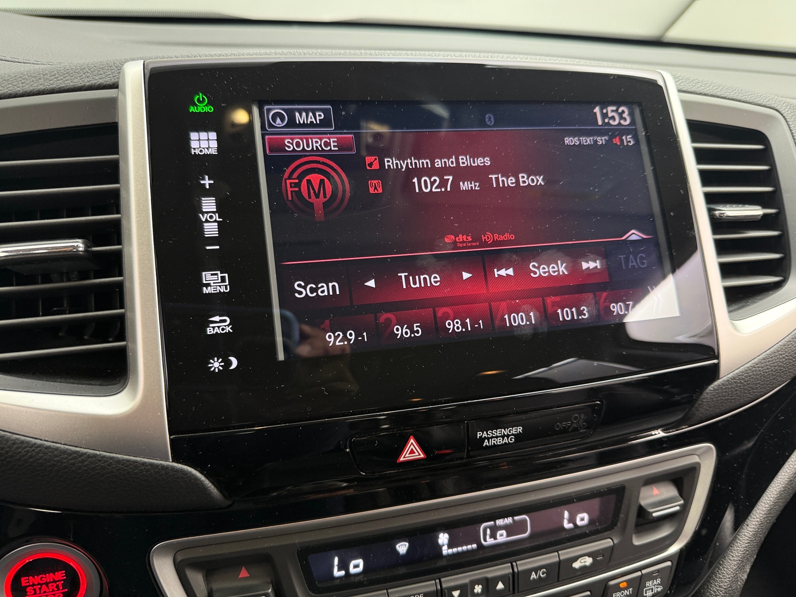 Thumbnail: 2016 Honda Pilot - 3