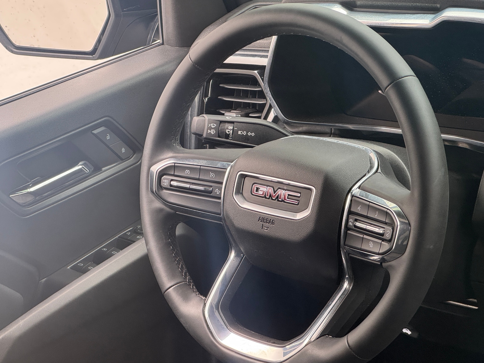 Thumbnail: 2024 GMC Canyon - 5