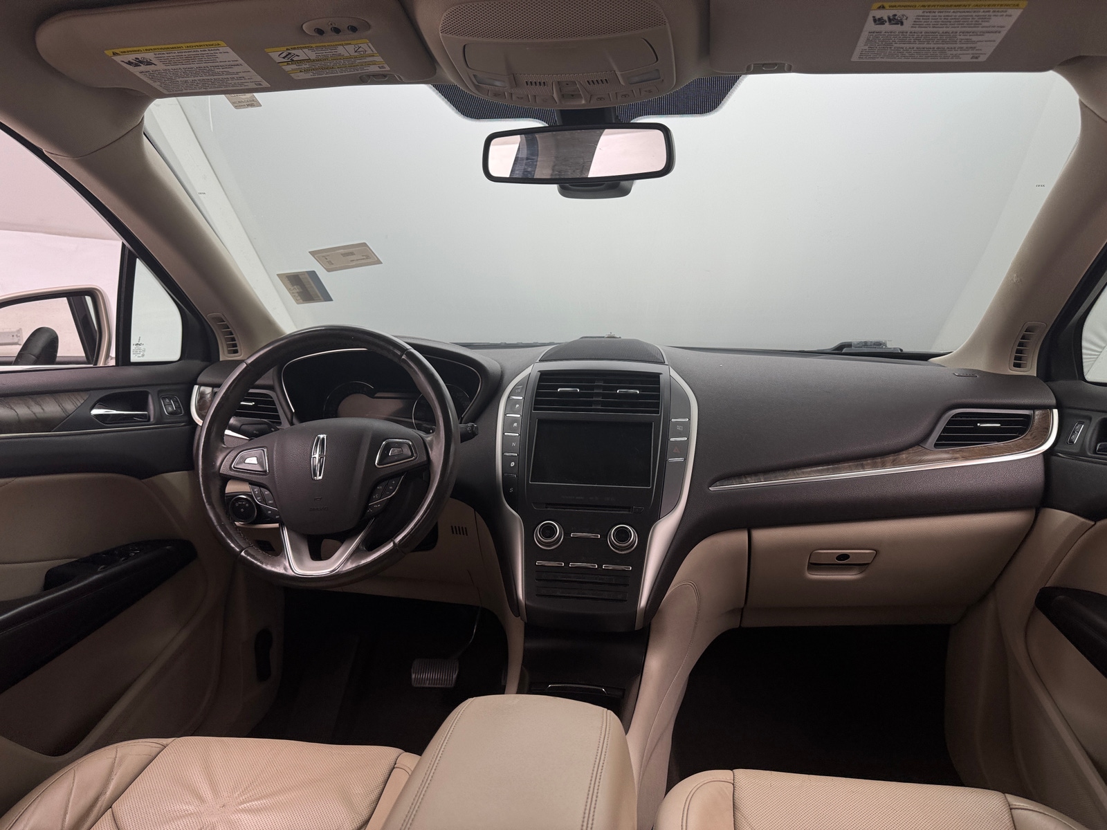 Thumbnail: 2017 Lincoln MKC - 2