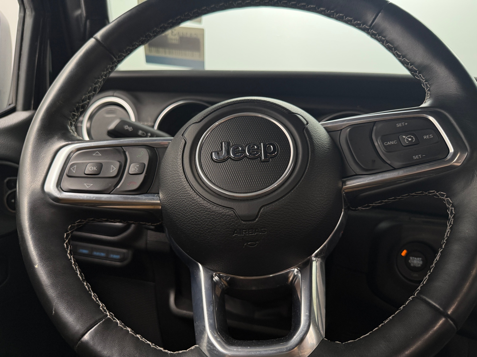 Thumbnail: 2023 Jeep Wrangler - 5