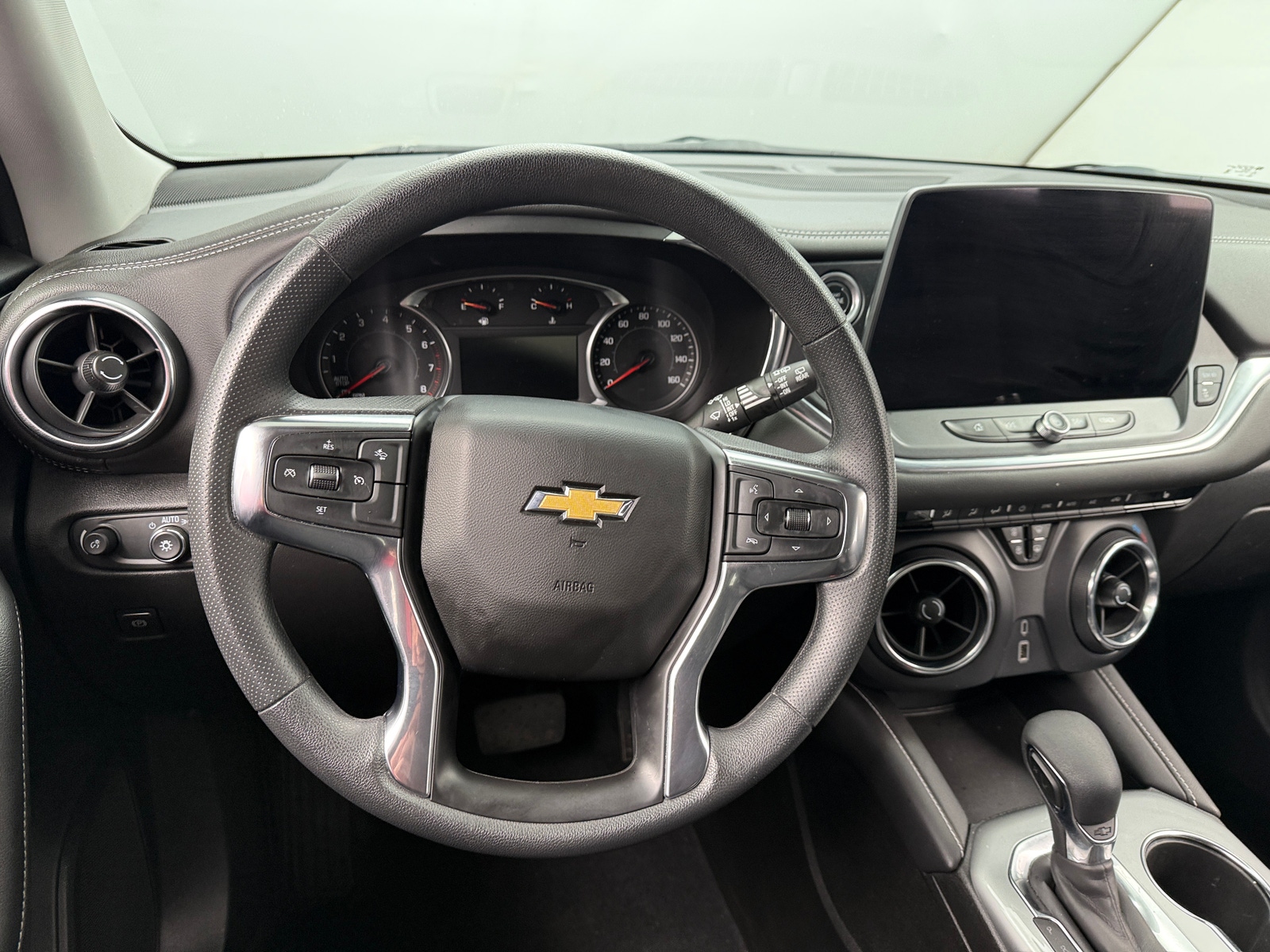 Thumbnail: 2025 Chevrolet Blazer - 5