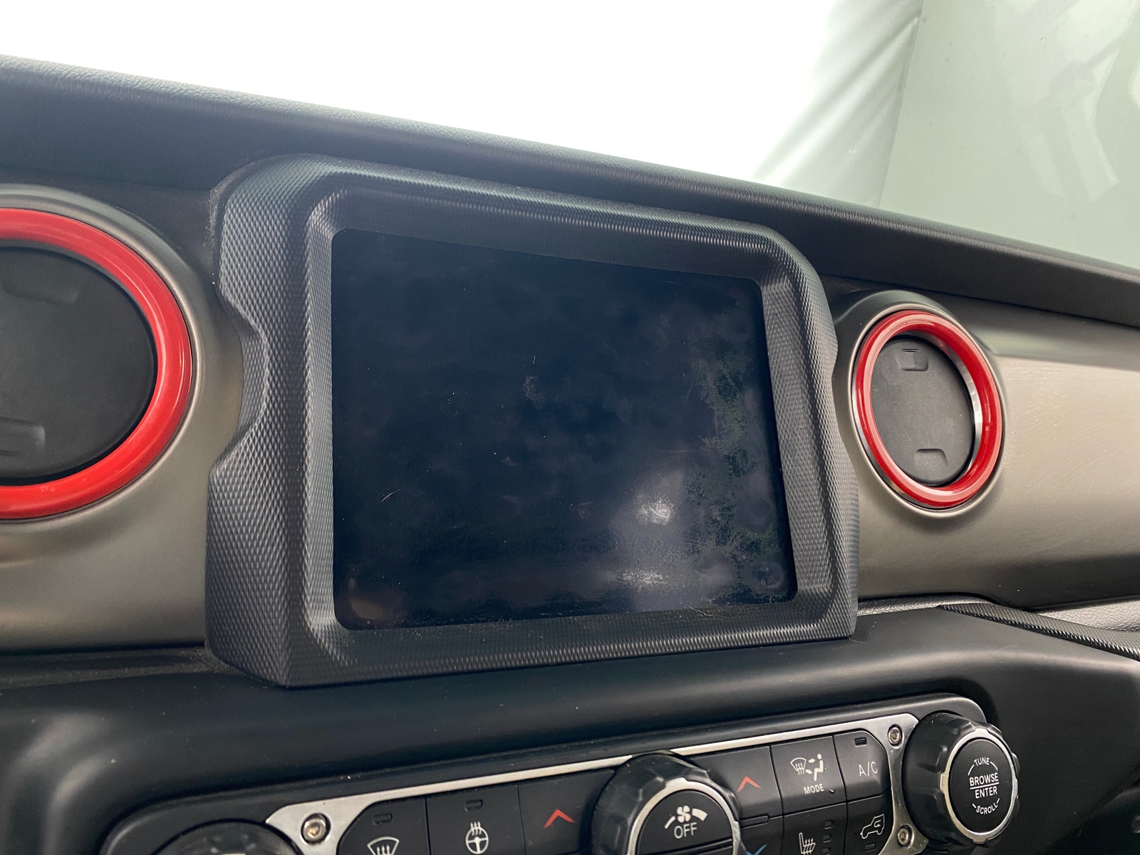 Thumbnail: 2019 Jeep Wrangler - 3