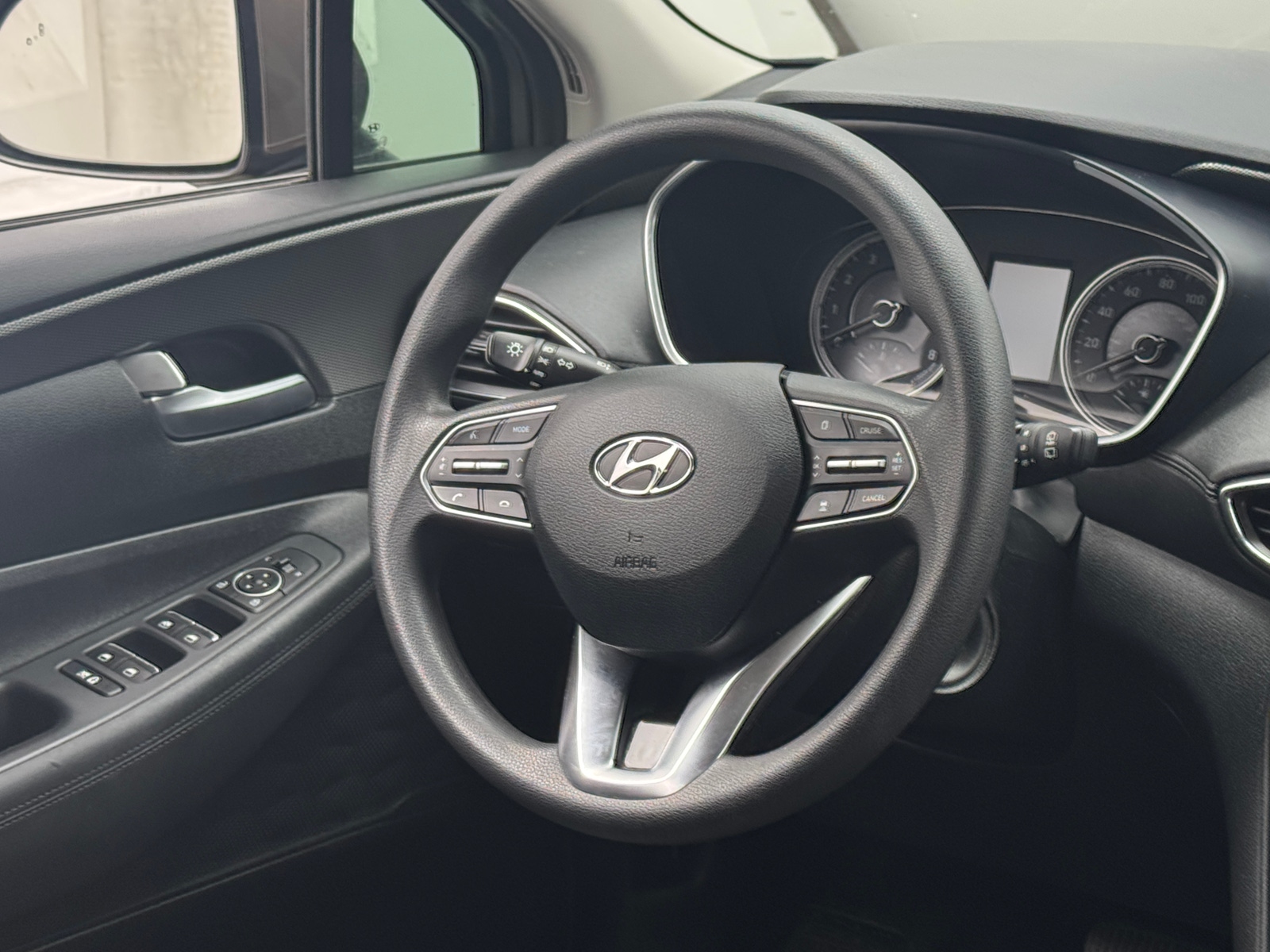 Thumbnail: 2019 Hyundai Santa Fe - 5