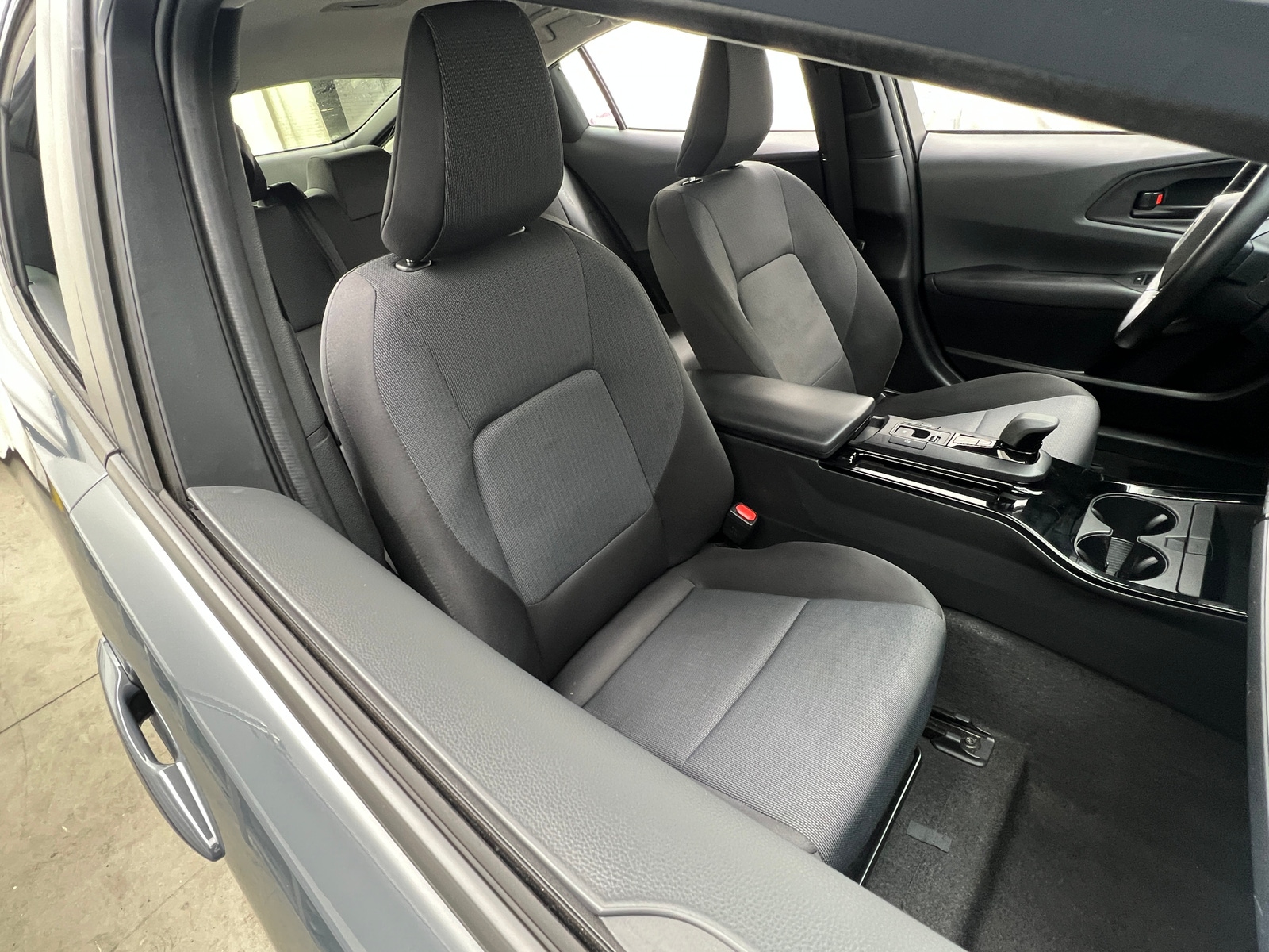 Thumbnail: 2024 Toyota Prius - 2