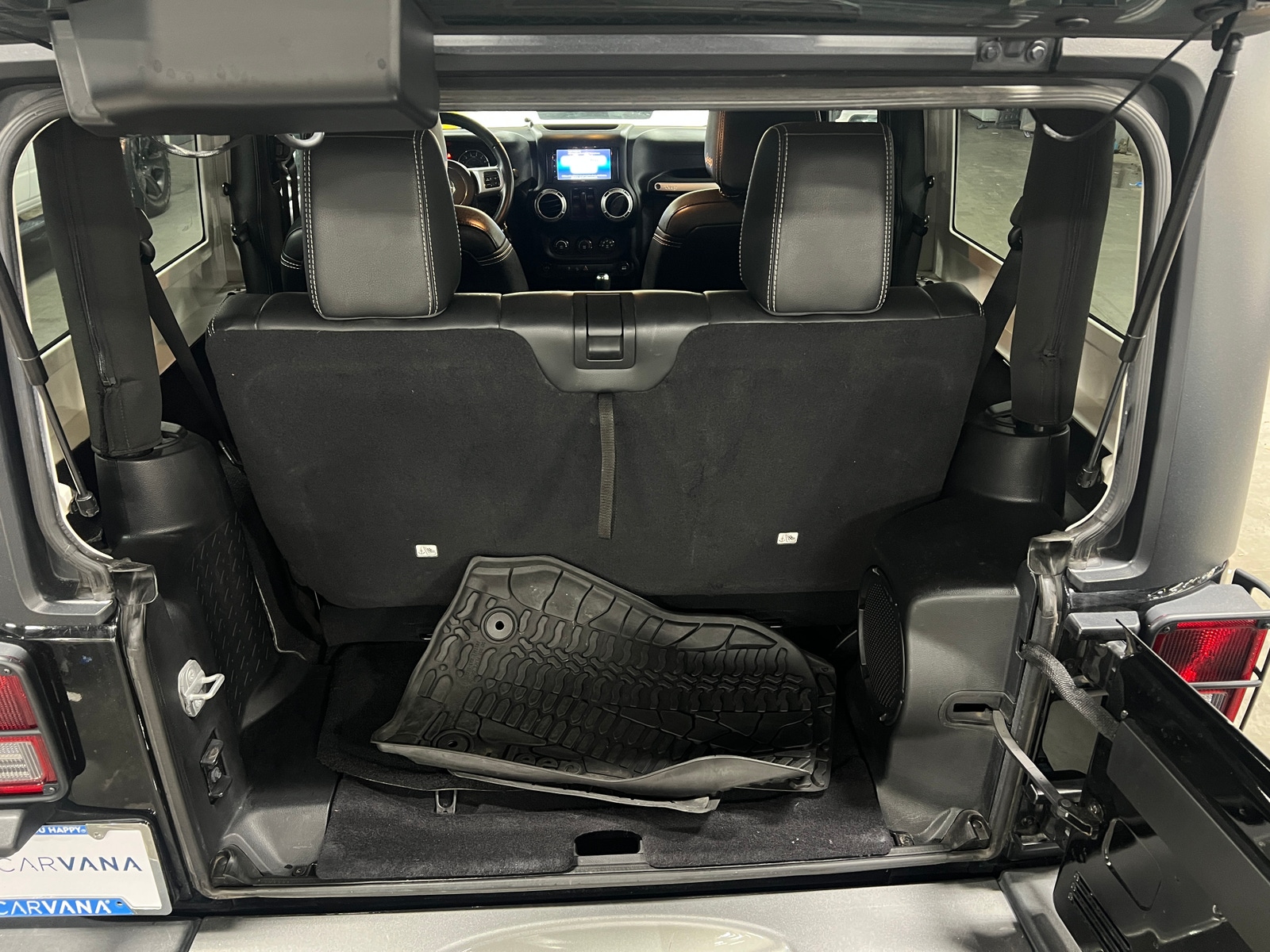 Thumbnail: 2014 Jeep Wrangler - 7