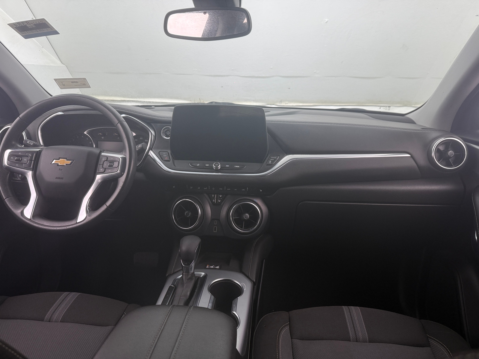 Thumbnail: 2023 Chevrolet Blazer - 3