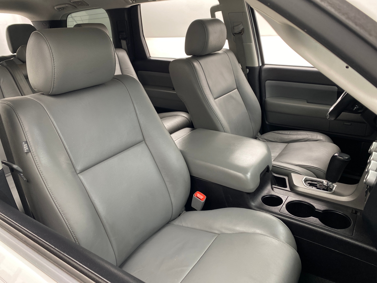 Thumbnail: 2016 Toyota Sequoia - 2