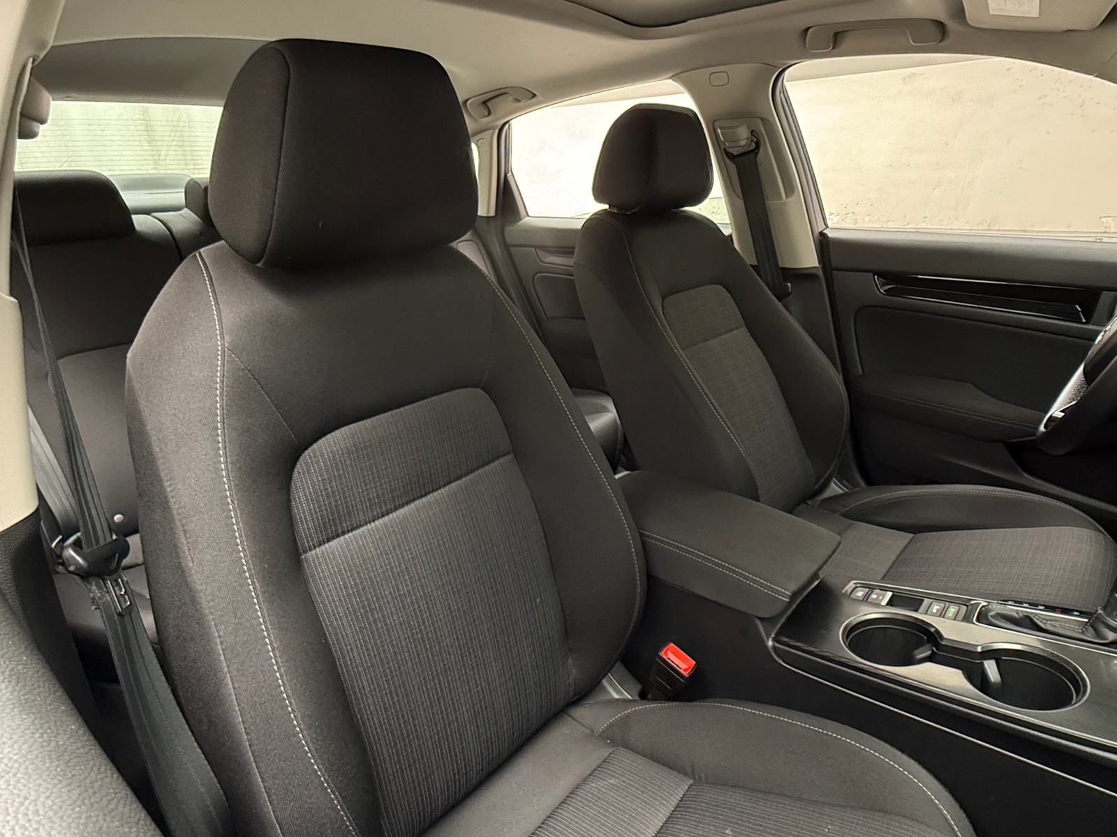 Thumbnail: 2024 Honda Civic - 2