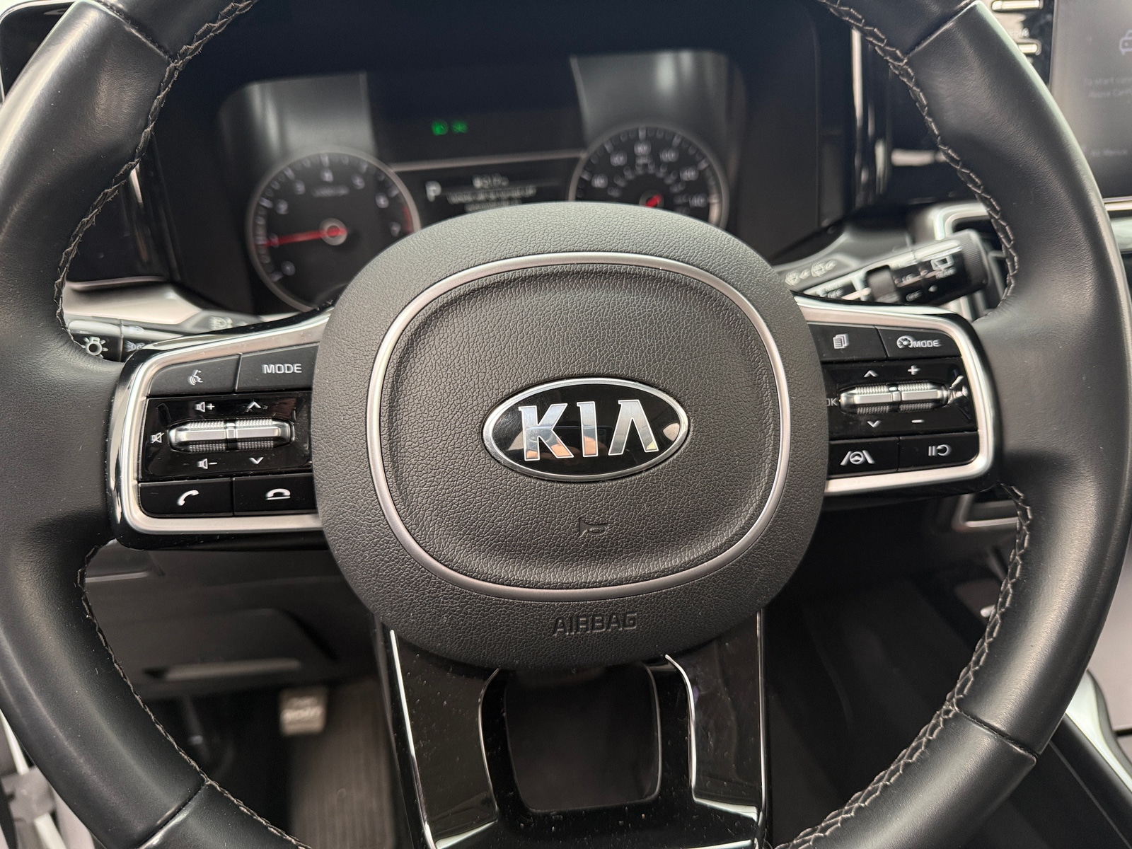 Thumbnail: 2021 Kia Sorento - 4