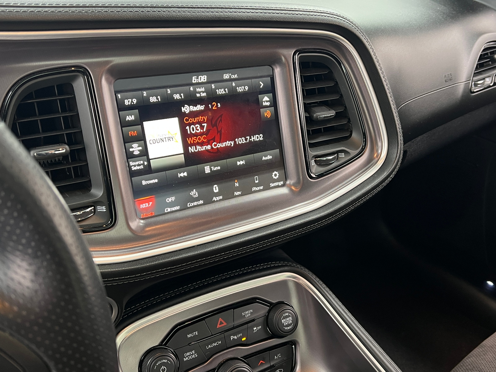 Thumbnail: 2021 Dodge Challenger - 3