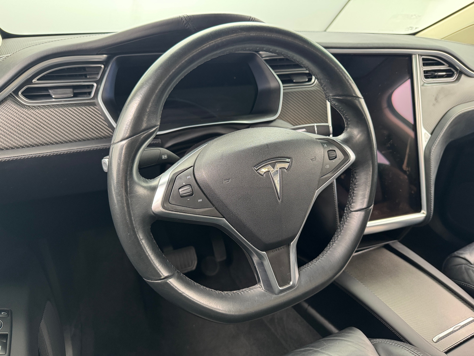 Thumbnail: 2016 Tesla Model X - 4