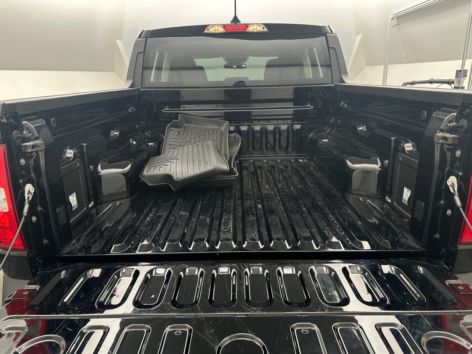 Thumbnail: 2025 Ford Maverick - 7