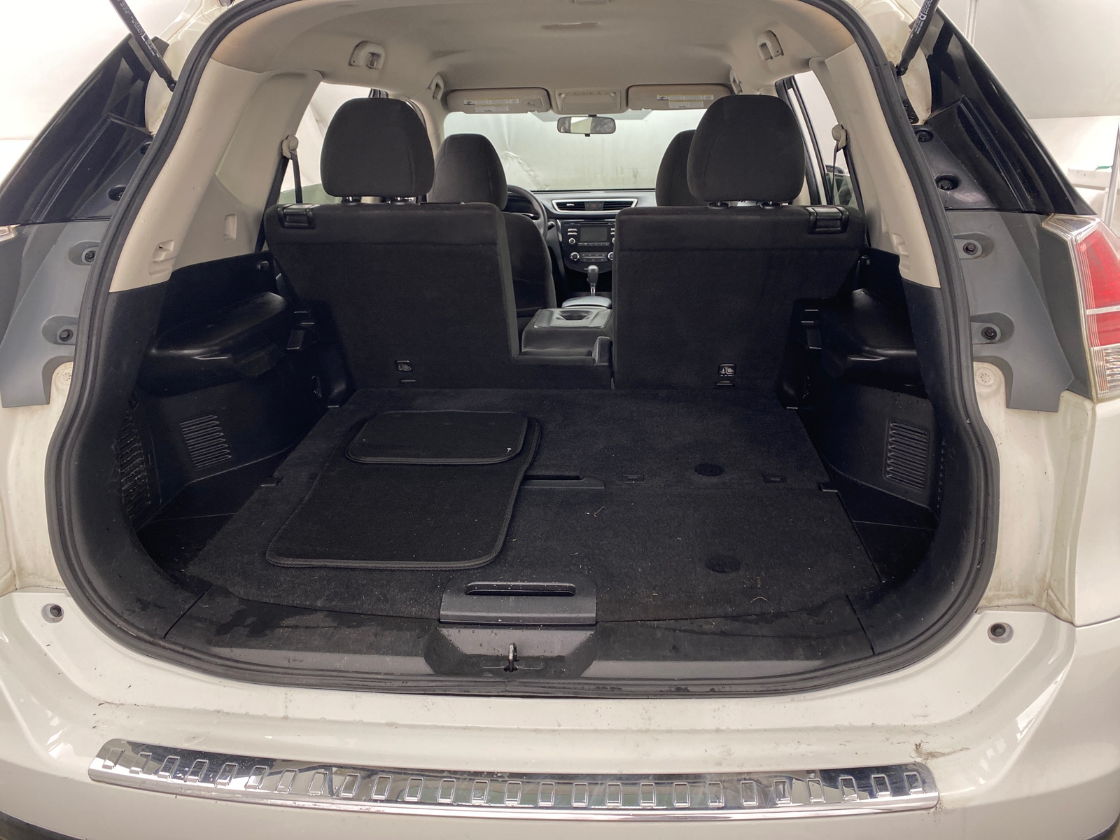 Thumbnail: 2016 Nissan Rogue - 7