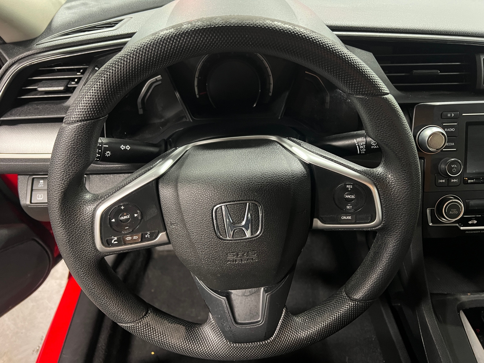 Thumbnail: 2016 Honda Civic - 5