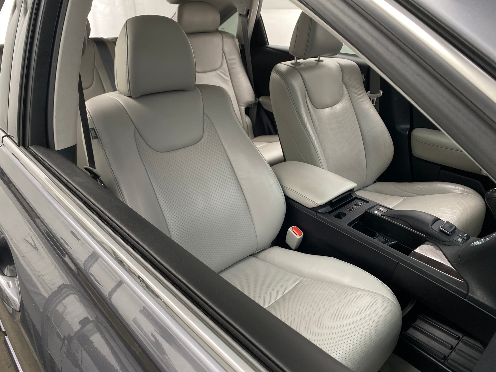 Thumbnail: 2015 Lexus RX - 2