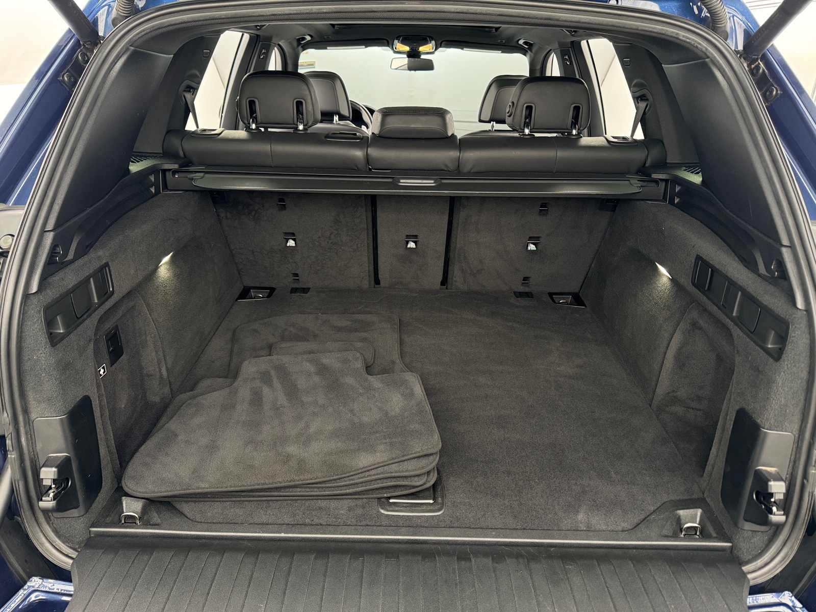 Thumbnail: 2020 BMW X5 - 6